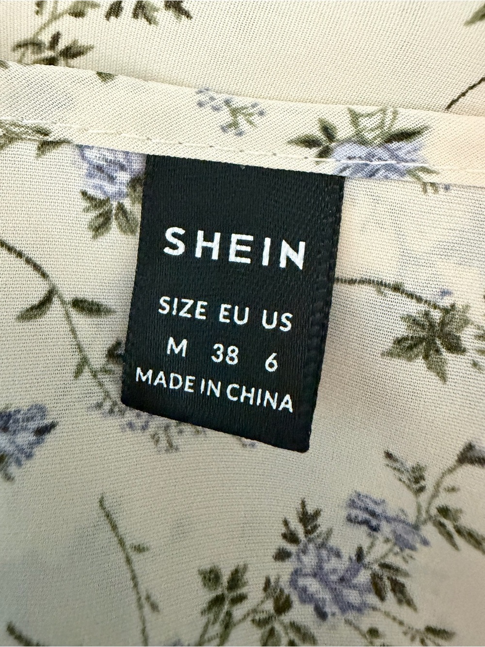 SHEIN Cream Maxi Dress with Blue Floral Print Size M - Picture 11 of 12